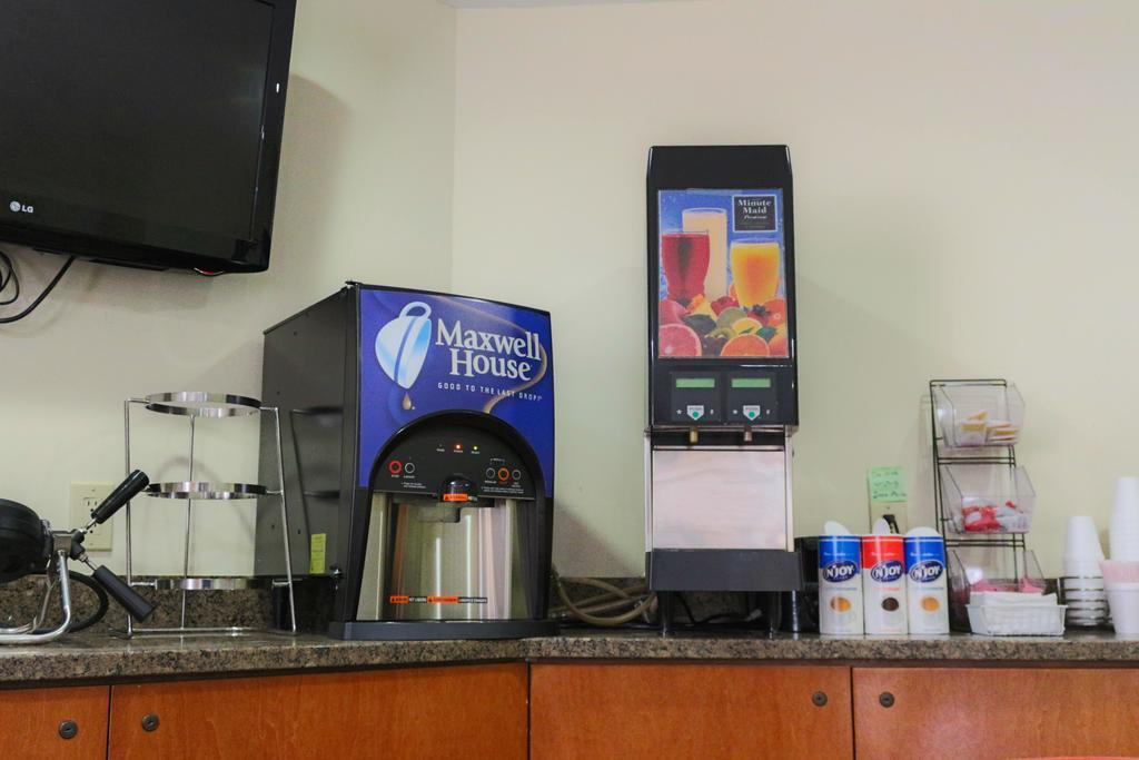 Comfort Inn Marietta-Atlanta Near Ballpark-Galleria Bagian luar foto